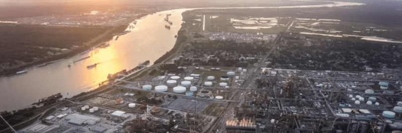 photo of industrial site that is part of Louisana's "cancer alley"